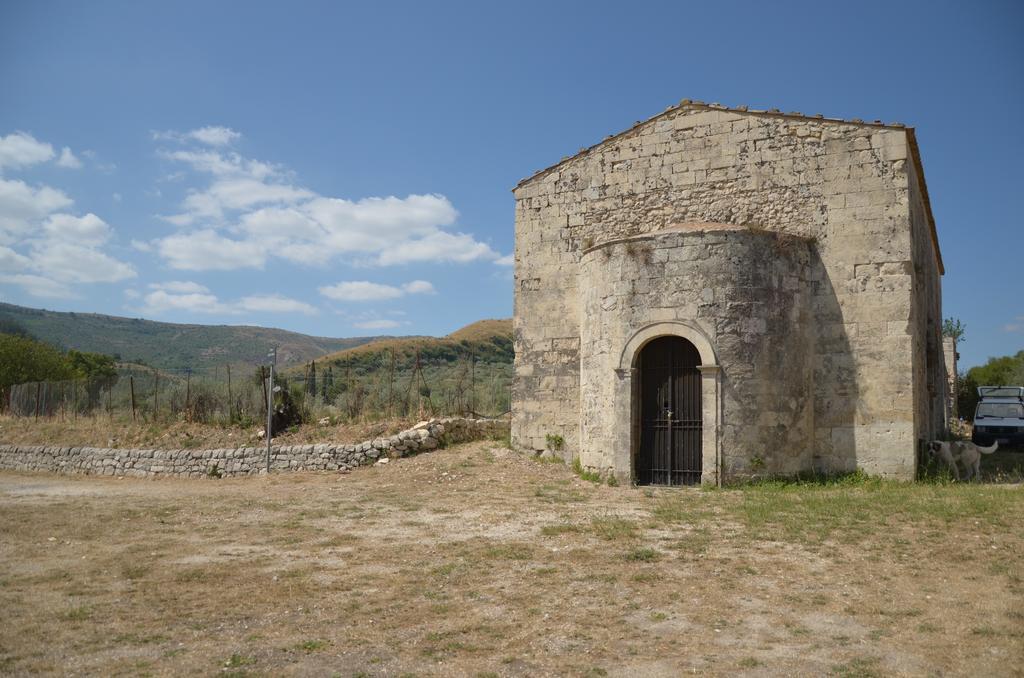 Le Case Di S. Andrea Buccheri Kültér fotó
